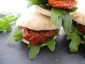 Mini Pita Ruccola und getrockneten Tomaten