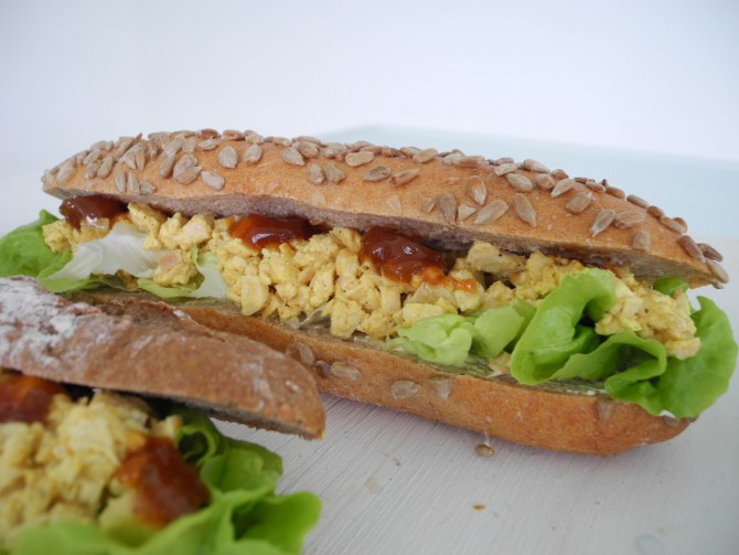 Sandwich Chicken Curry
