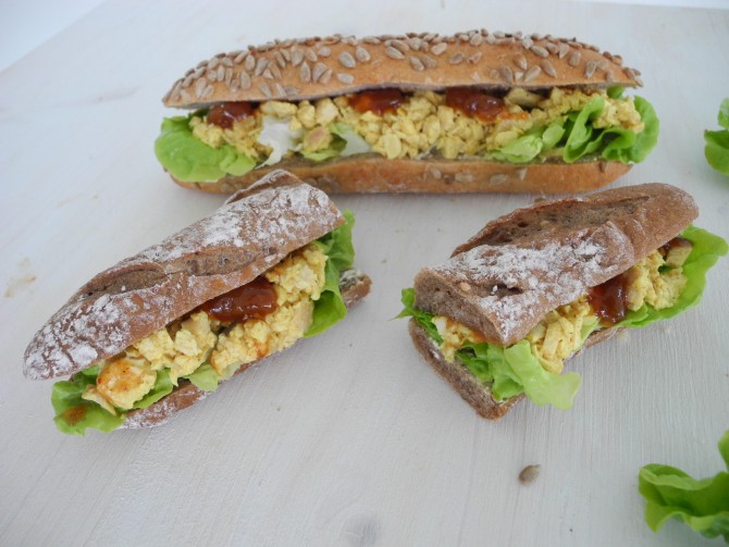 Sandwich Chicken Curry