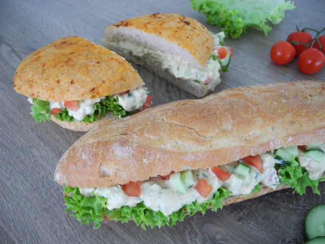 Sandwich Hummus Interpares