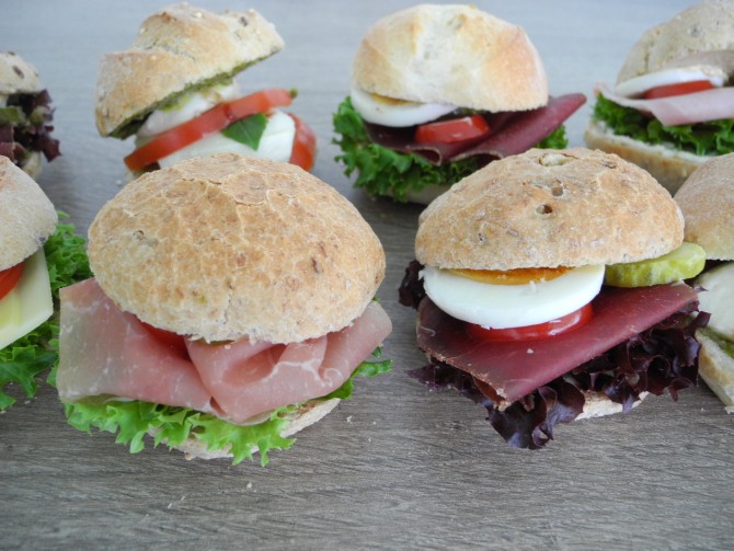 Platte Partybrötchen
