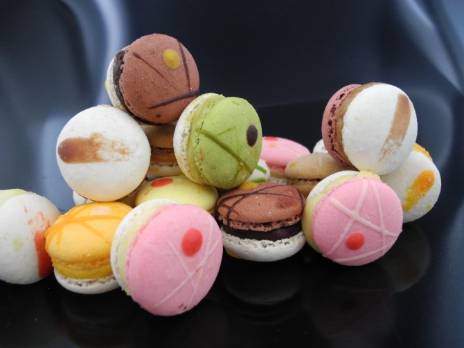 Mini Macarons