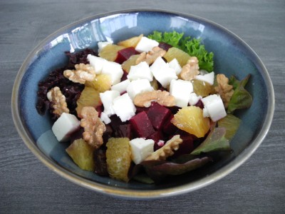 Randen-Walnuss-Salat mit Feta