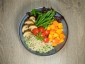Quinoa Bowl mit saisonalen Zutaten