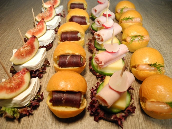 Symphonie von Mini Tower und Brioche
