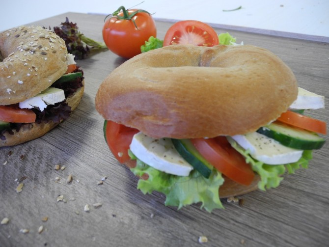 Bagel mit Brie