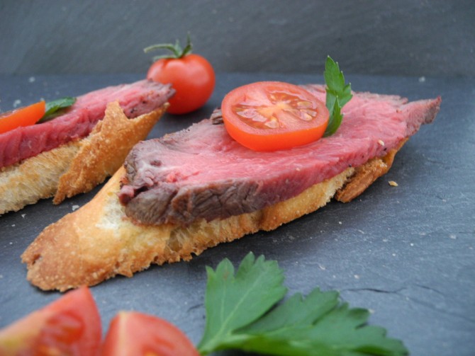 Lunch Crostini Rindsfilet