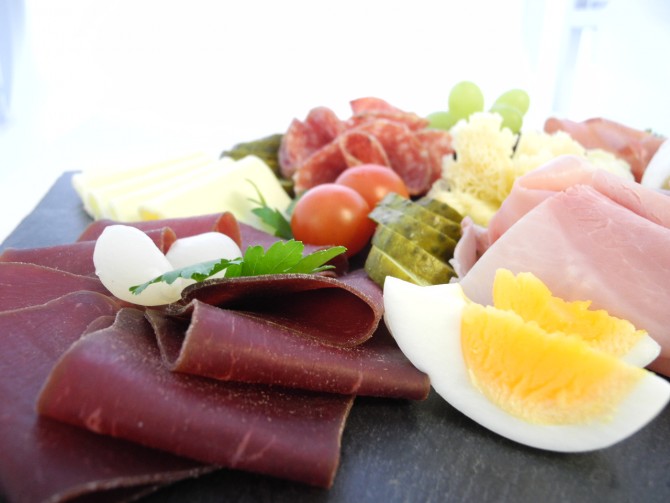 Platte Fleisch-Käse, klein
