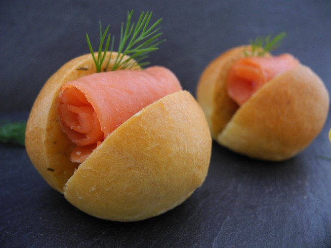 Mini Brioche Lachs