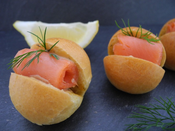 Mini Brioche Lachs
